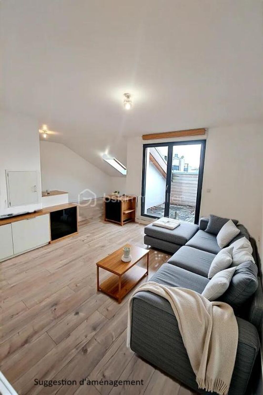 A vendre F2 de 47,4 m²  Dernier étage  Balcon  Parking couvert  Éco-quartier de Ris-Orangis
