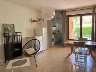  Appartement à louer 2 pièces 48 m²