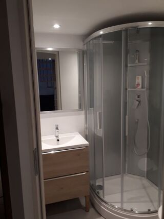  Appartement à louer 1 pièce 25 m²