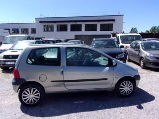 Twingo I 1,2 75 CV BOITE AUTO 2004 occasion 13510 &Eacute;guilles