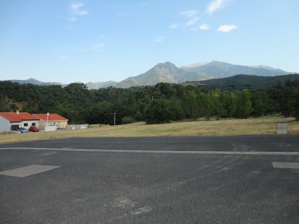 Vente Terrain Dpt Pyrénées Orientales (66), à vendre PRADES Terrain constructible 269 m², 3 faces, libre constructeur Prades