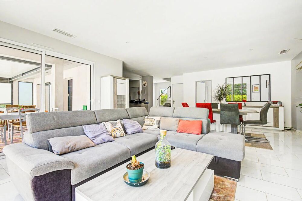 Maison de 5 pièces de 130 m² à L'Isle-sur-la-Sorgue
