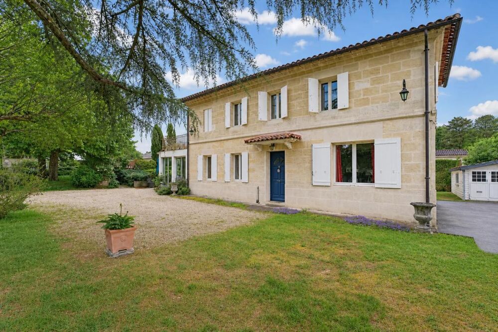 Vente Maison Maison avec Piscine à Saint-Caprais-de-Bordeaux Saint caprais de bordeaux