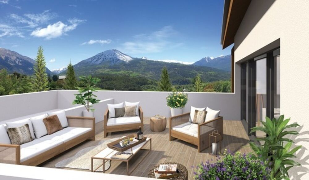 Vente Appartement Dpt Hautes Alpes (05),  vendre EMBRUN appartement T5 spacieux avec terrasse au coeur d'un domaine bois Embrun