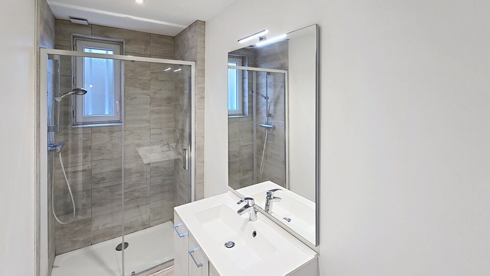 Vente Maison Maison rénovée  5 pièces à vendre à OSLON (71) Oslon