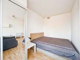  Appartement à louer 1 pièce 33 m²