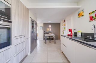  Maison à vendre 8 pièces 181 m²