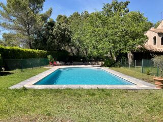 Propriété/château à vendre 10 pièces 380 m²
