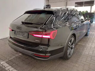 A6 quattro AHK ACC Luftfederung Alcantara 21 Optikpaket 2023 occasion 33000 Bordeaux