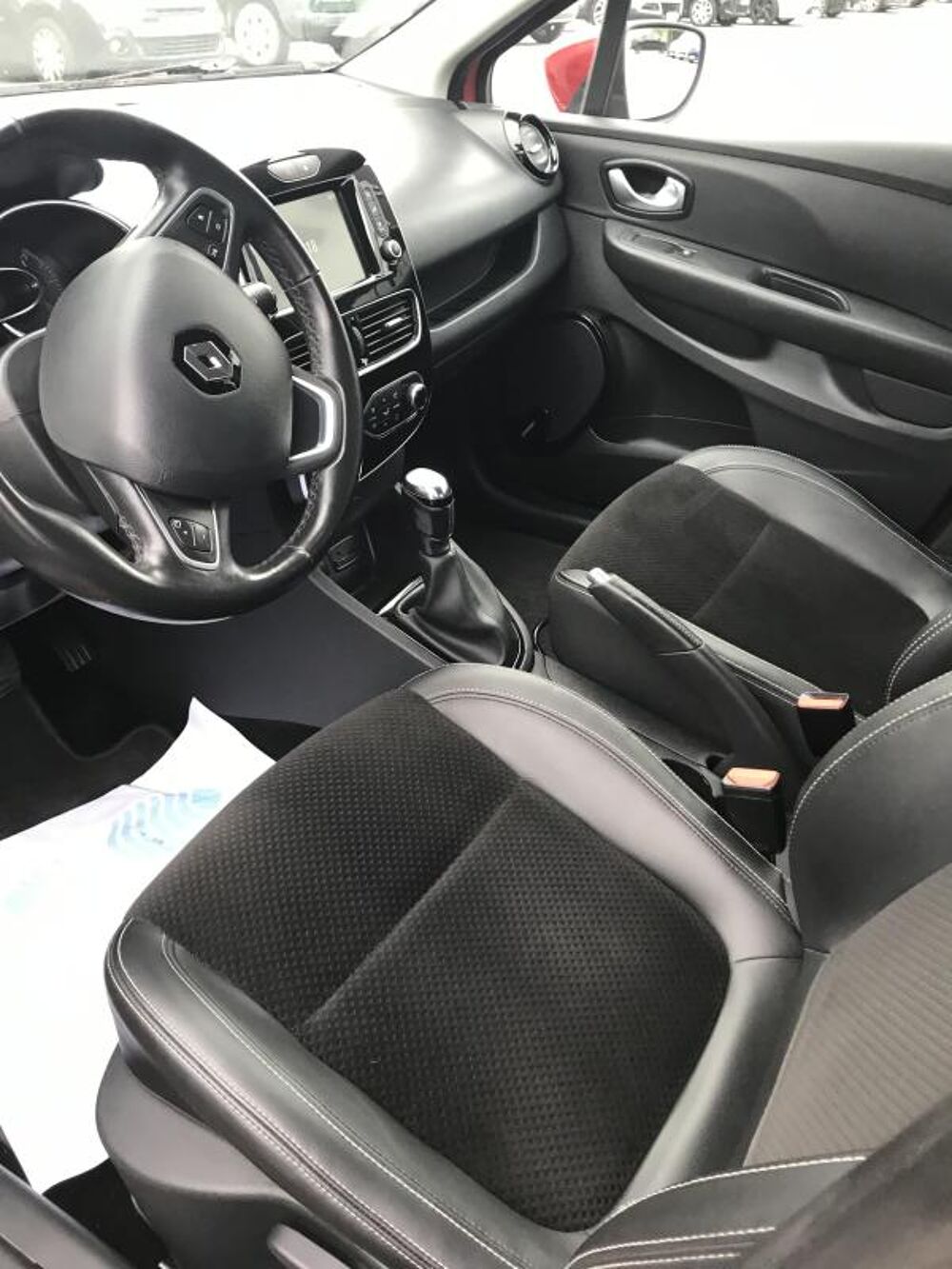 Clio IV INTENS DCI 110 2017 occasion 38160 Chatte
