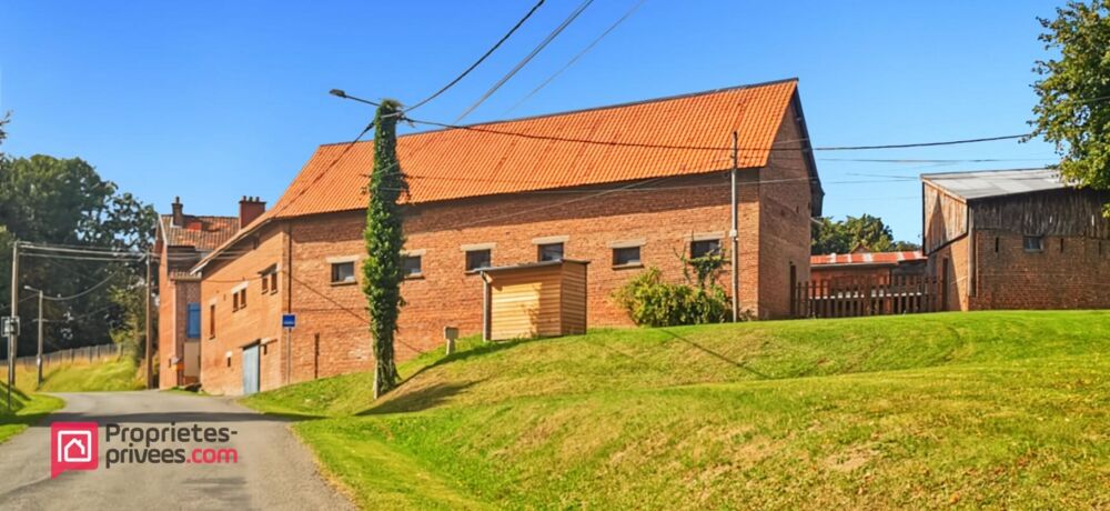 Ensemble immobilier entre Saint Pol sur Ternoise et Frévent