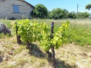  Remise / Grange à vendre 3 pièces 276 m² Lachapelle
