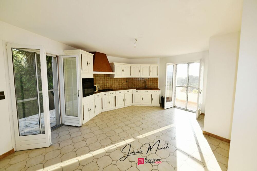  vendre  Villa Six-Fours-les-Plages (83140)