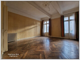  Immeuble � vendre 225 m�