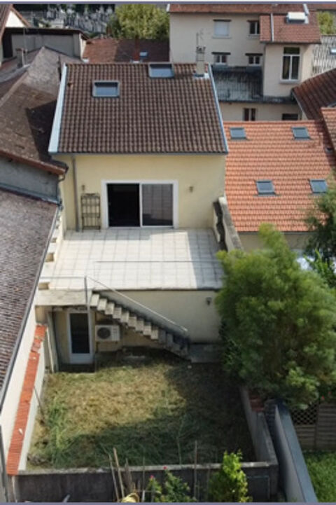   Maison Maison - 4 pice(s) - 110 m