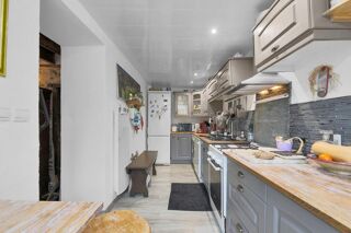  Maison  vendre 5 pices 197 m