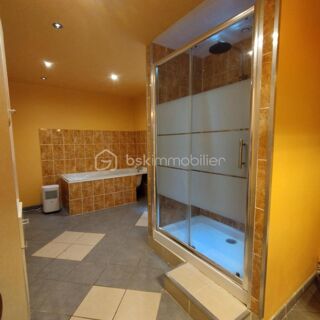  Maison � vendre 4 pi�ces 214 m�