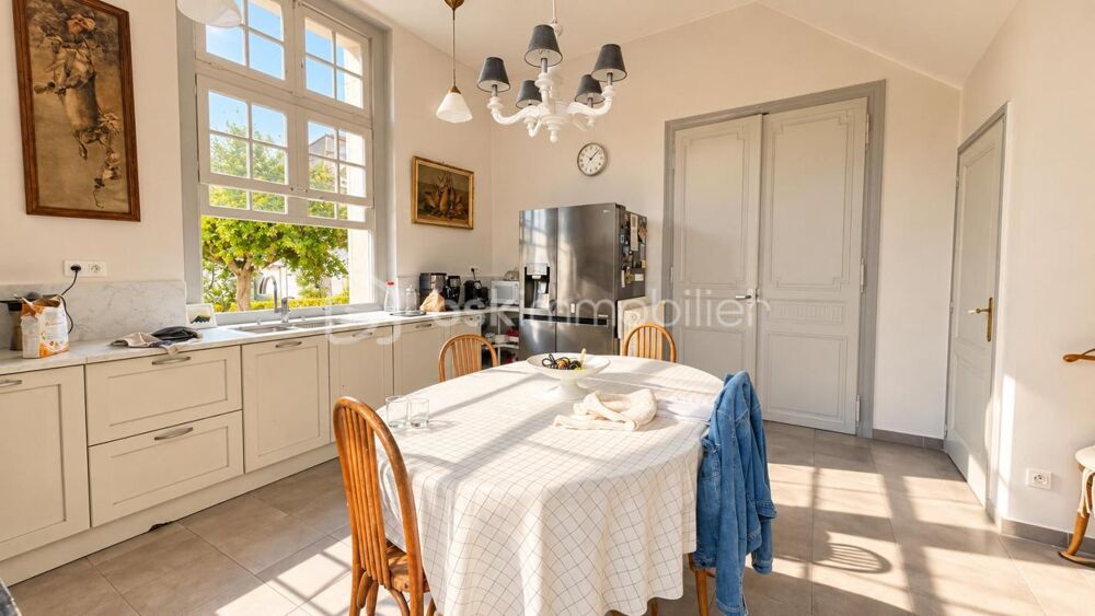 Vente Propriété/Château ? BERGERAC CENTRE-VILLE – DEMEURE DE CARACTÈRE DE 243 M² – 5 CHAMBRES – JARDIN – GARAGE Bergerac