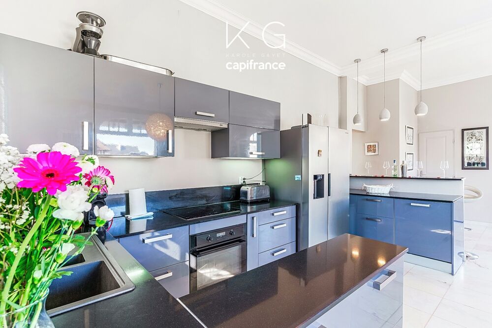Deauville hypercentre, triangle d'or, appartement de charme 83 m2 avec 2 chambres (3 possibles) dans une villa typique deauvilla