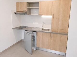  Appartement à louer 2 pièces 42 m²