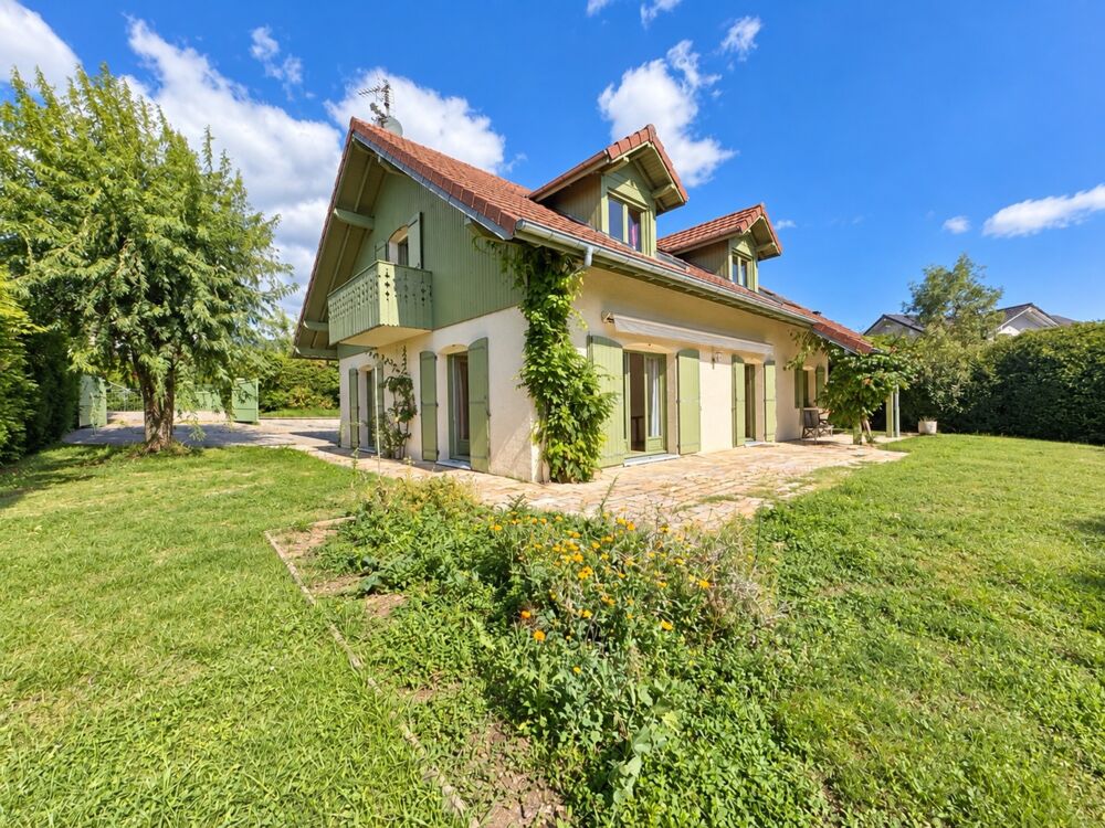 à vendre  Maison Cessy (01170)