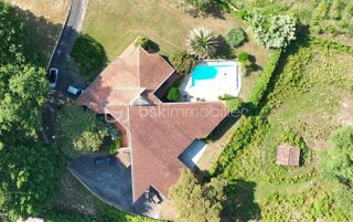  Propriété/château à vendre 7 pièces 190 m²