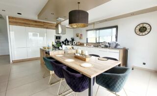  Villa � vendre 10 pi�ces 310 m�