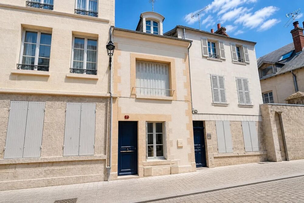 Maison de 6 pièces de 135 m² à Orléans