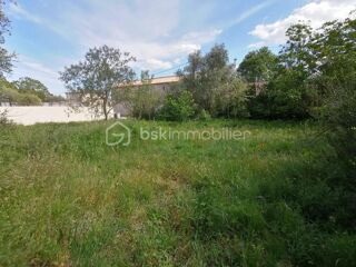  Terrain à vendre 932 m²
