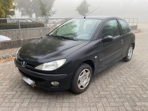 Peugeot 206 1,1 L XT 60 CV 3 PTES