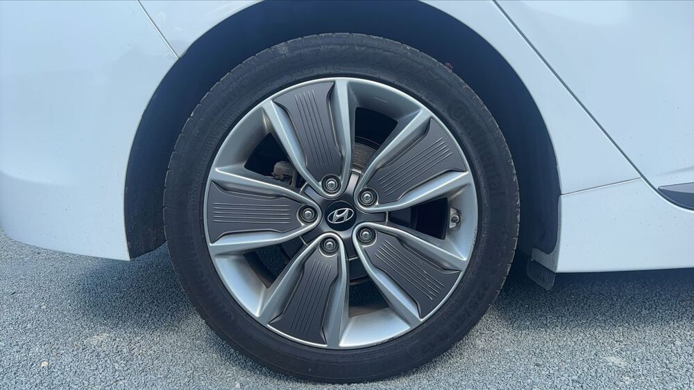 Ioniq 1.6 GDi 141 Hybrid DCT6 Creative - Automatique 2018 occasion 33500 Libourne