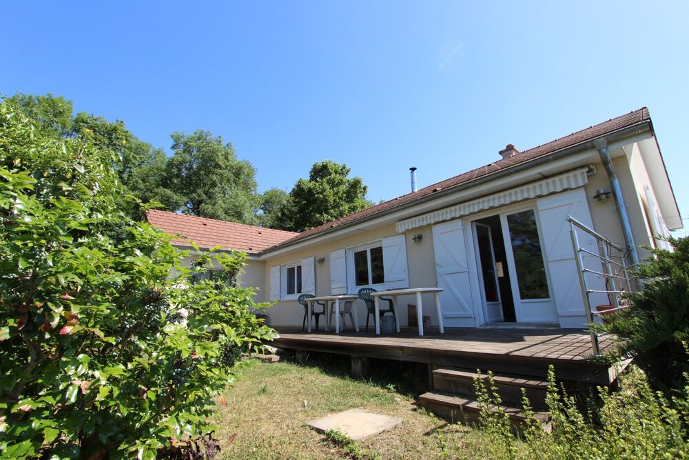 Maison à vendre 5 pièces de 106 m² à SAINTE MARIE SUR OUCHE (21), terrain de 2213 m² arboré