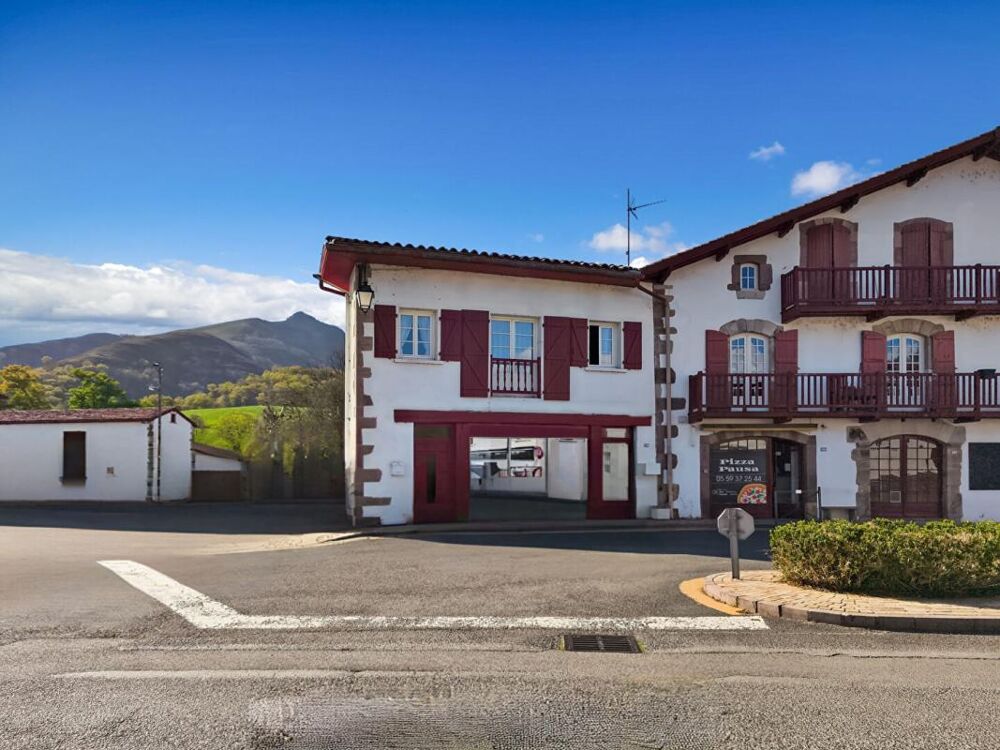 Ensemble immobilier Saint Etienne De Baigorry T2 et T3 ou maison