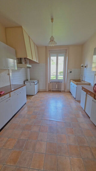  Maison � vendre 10 pi�ces 190 m�