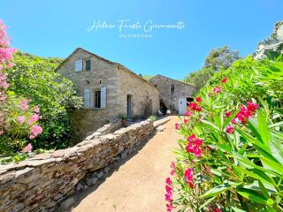  Propriété/château à vendre 5 pièces 142 m²