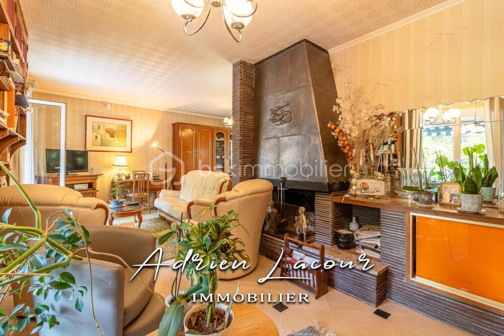 JOLIE MAISON SUR SOUS-SOL AVEC SON PARC ARBORÉ