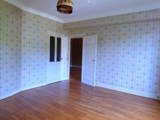  Immeuble  vendre 9 pices 240 m