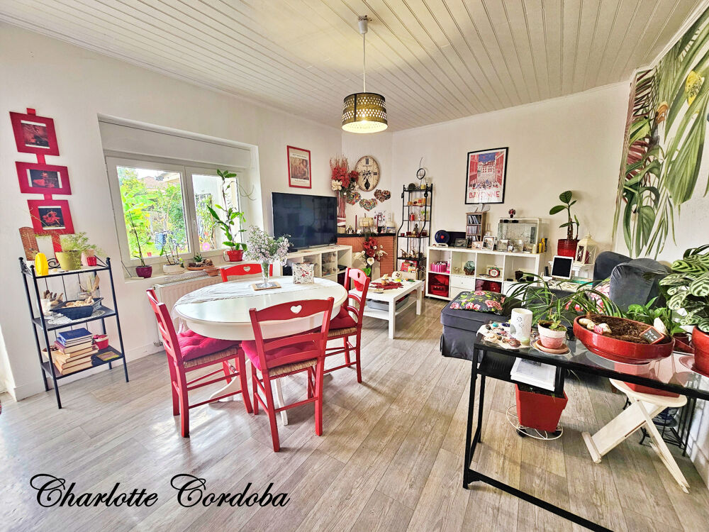 Vente Maison Maison de ville de 80 m², 3 pièces avec jardin et terrasse Aiguillon