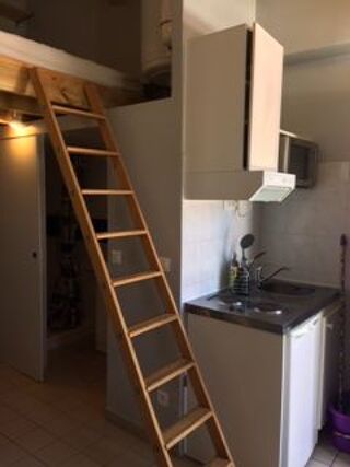  Appartement à louer 1 pièce 23 m²