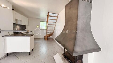   Maison de Village T3 de 70m� avec balcon Maison - 3 pi�ce(s) - 70 m�