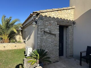  Villa  vendre 4 pices 135 m
