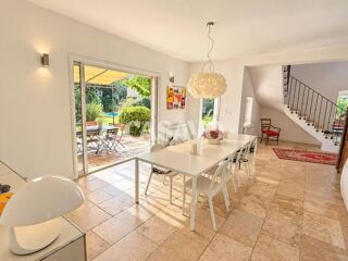  Villa à vendre 7 pièces 201 m²