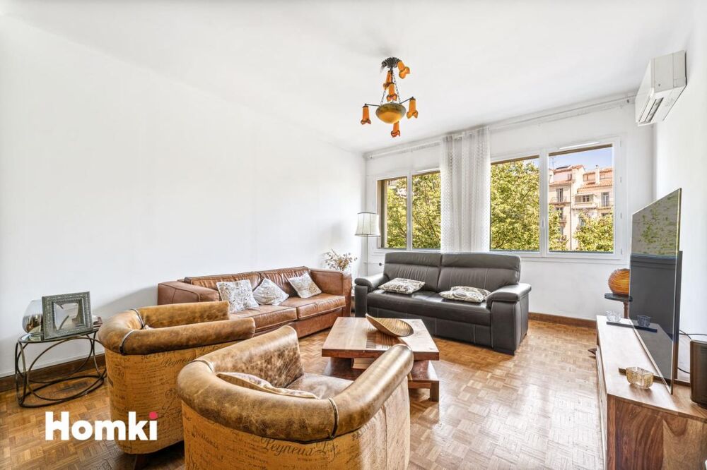 Appartement T4 de 108 m² à Marseille 13008, Avenue du Prado