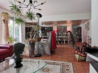  Maison � vendre 11 pi�ces 340 m�