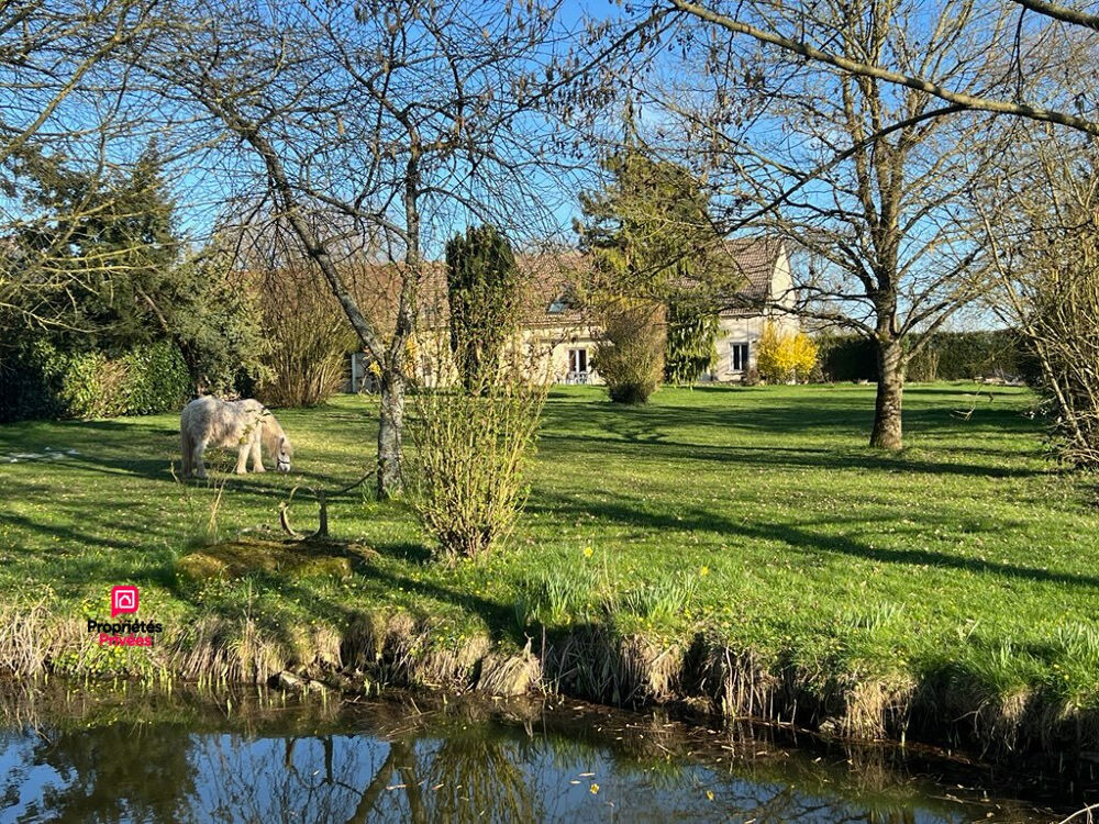 Vente Maison Proche de SEES L'EVECHE (61500)  PROPRIETE , 9 pièce(s)  220 m2 environ, 5 chambres, PRIX  218 000, honoraires 6,34% inclus à la Neauphe sous essai