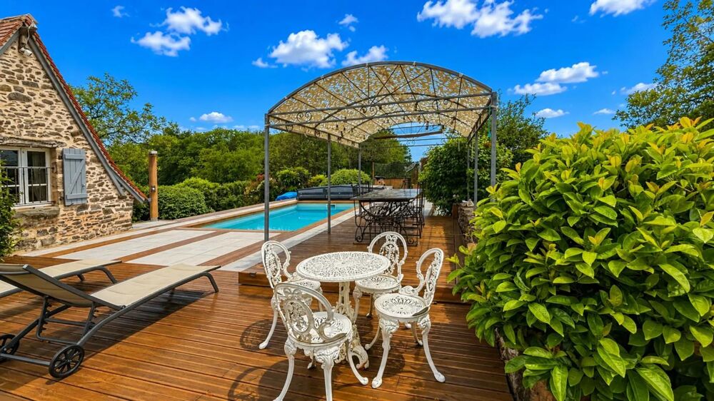 Vente Propri�t�/Ch�teau Maison avec d�pendances et piscine Lacapelle marival