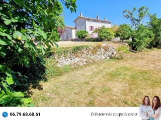  Maison à vendre 11 pièces 243 m²