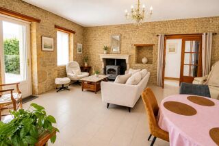  Maison à vendre 7 pièces 234 m²