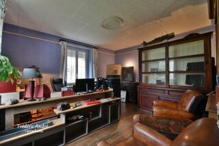  Maison à vendre 14 pièces 330 m²