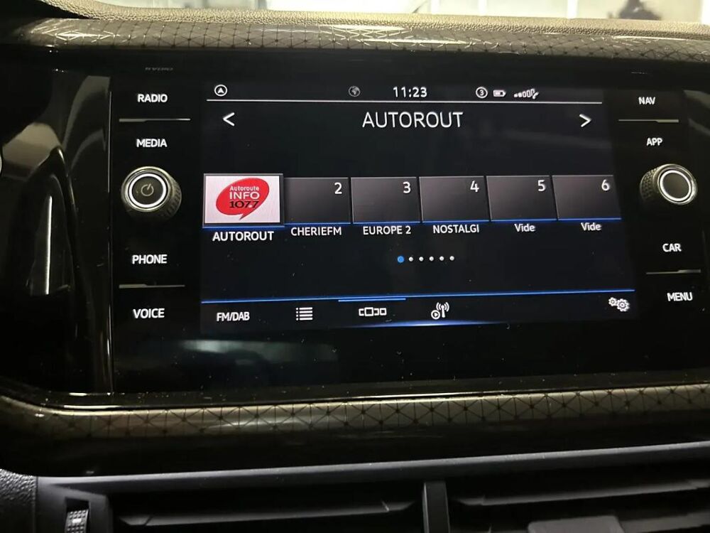 T-Cross 1.0 TSI 12V DSG7 110 cv Bo&icirc;te auto Carat 2021 occasion 74330 Poisy